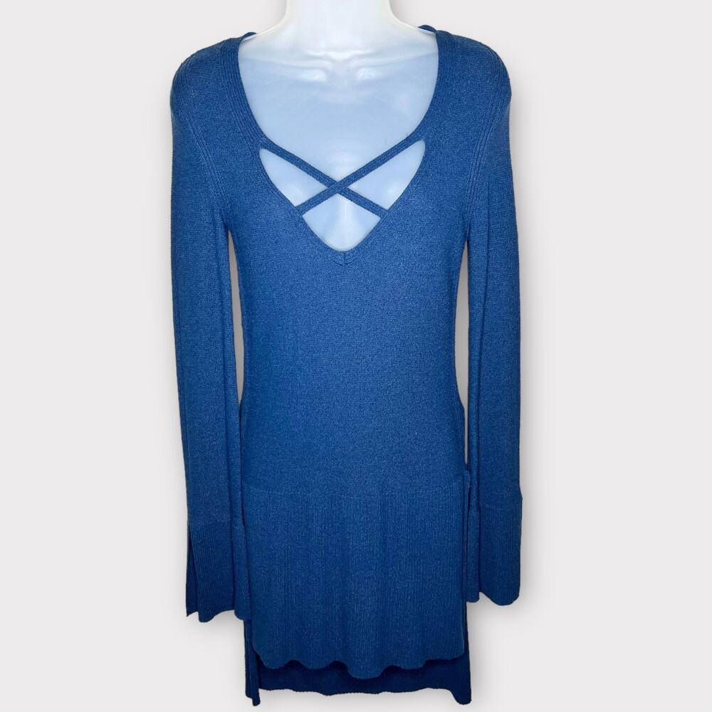 FREE PEOPLE navy criss cross lightweight long line tunic sweater size xs - Picture 1 of 5